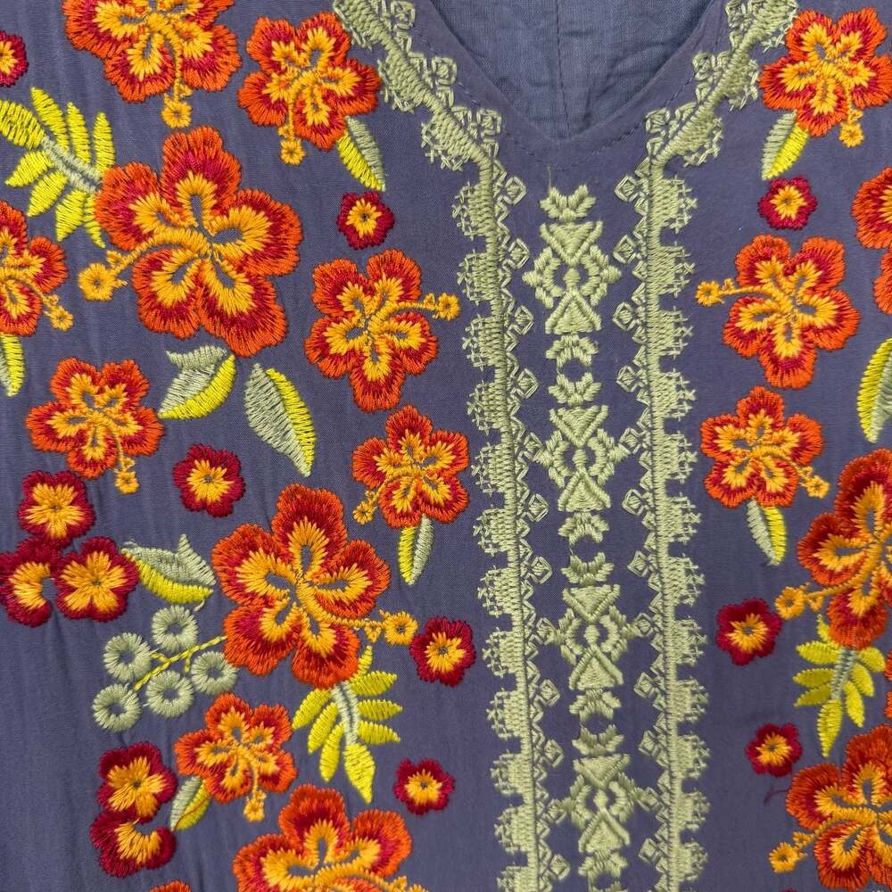 Andree by Unit Embroidered Floral Tunic Dress Size S - Picture 2 of 7